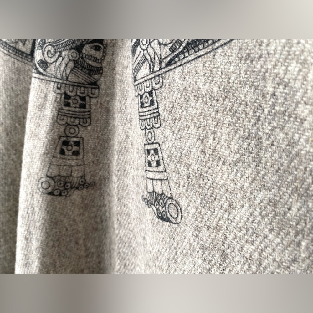 Fringed hem poncho with Egyptian-look print around collar - Picture 8 of 13